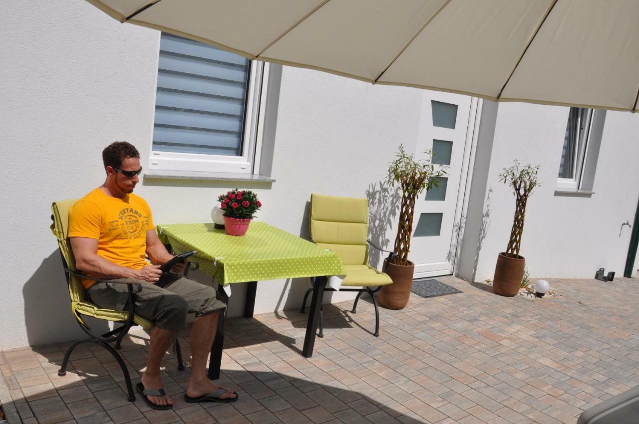 Gaestezimmer Resi Illmitz Exterior photo